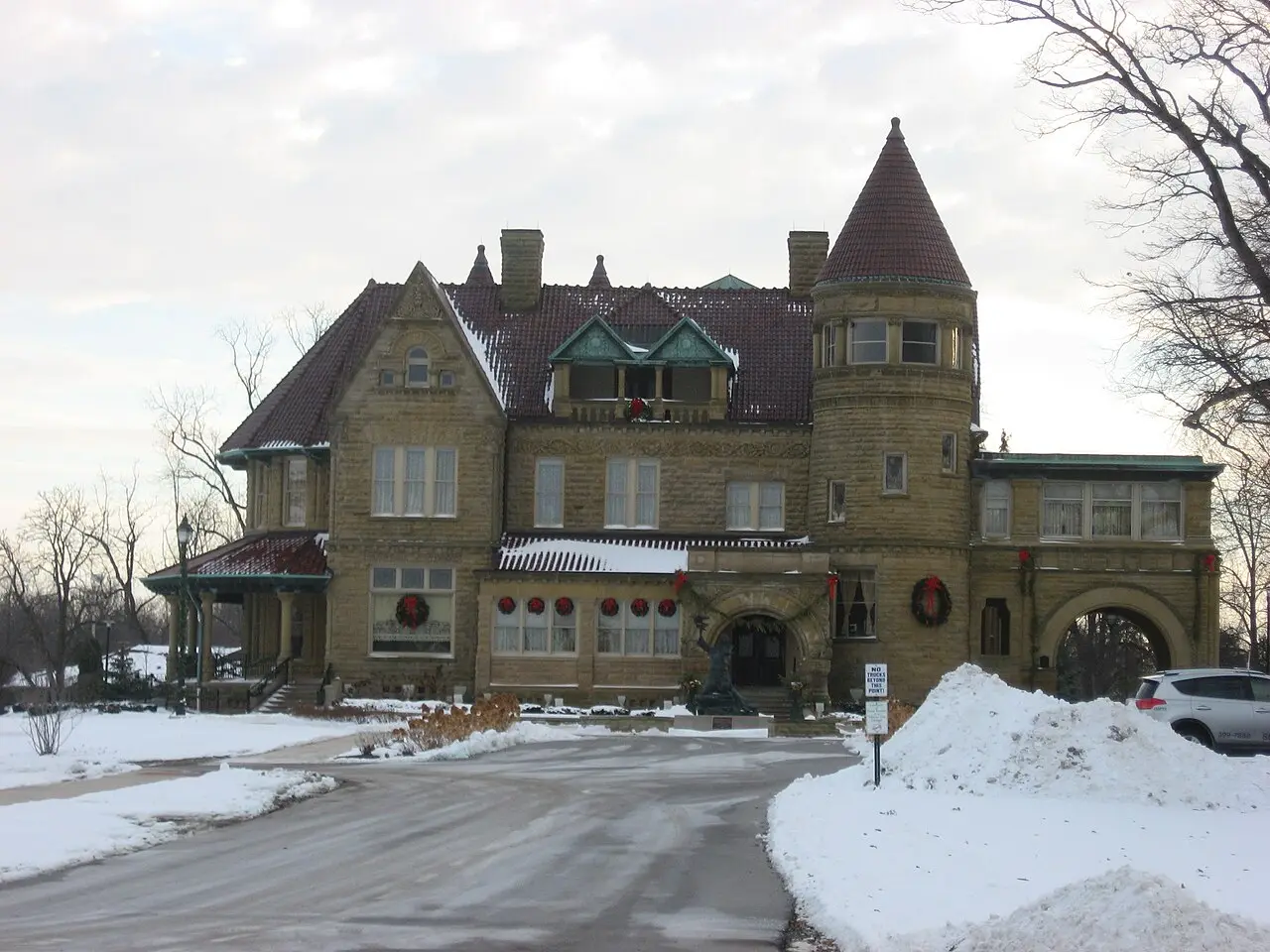 University of Saint Francis campus