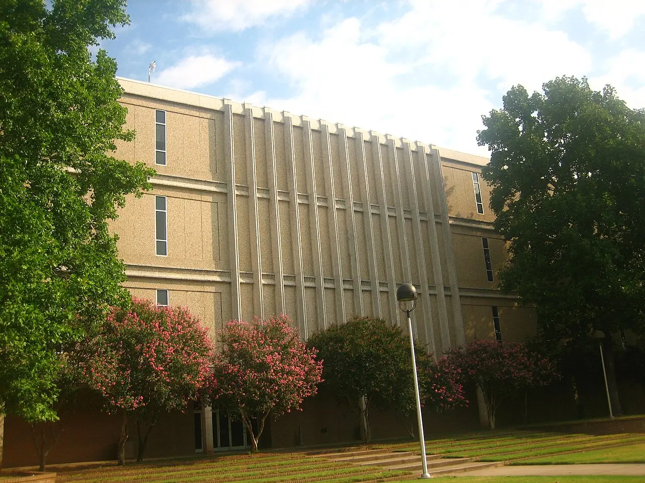 Louisiana State University Shreveport campus