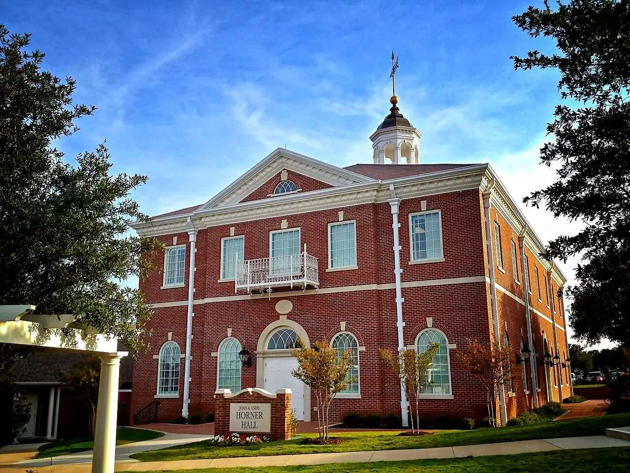 Dallas Baptist University campus