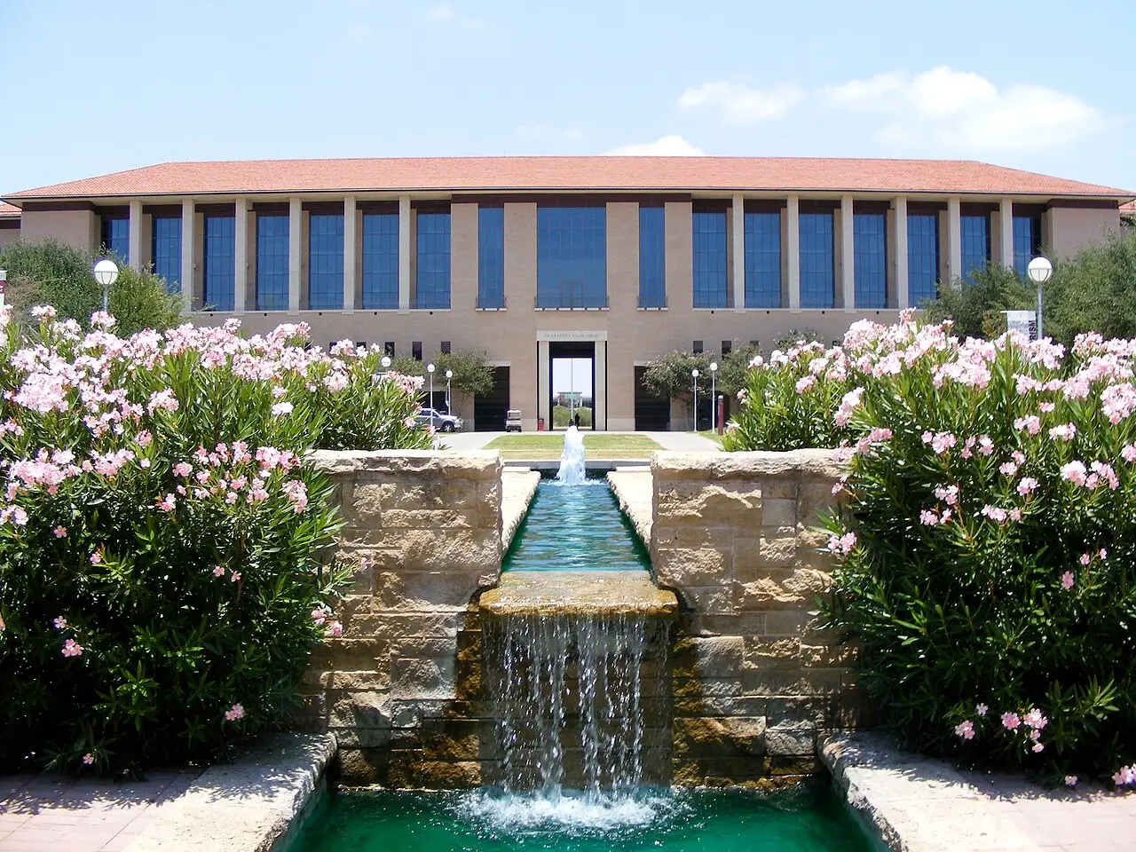 Texas A&M International University campus